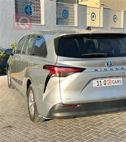 تۆیۆتا سیانا